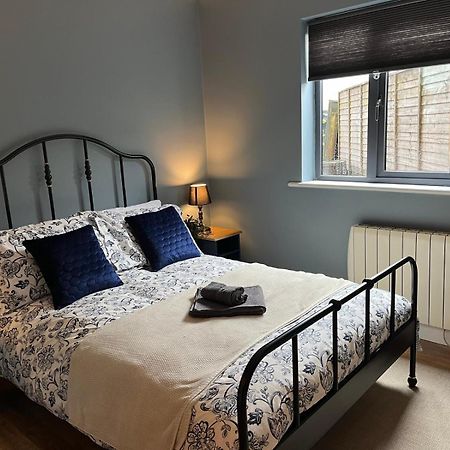Apartamento Woodquay Mews Galway Exterior foto